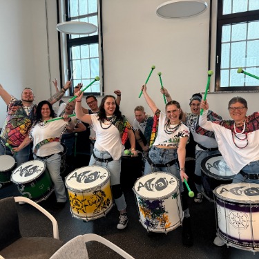 Auftritt der Samba-Gruppe Aipalé Auftritt der Samba-Gruppe Aipalé